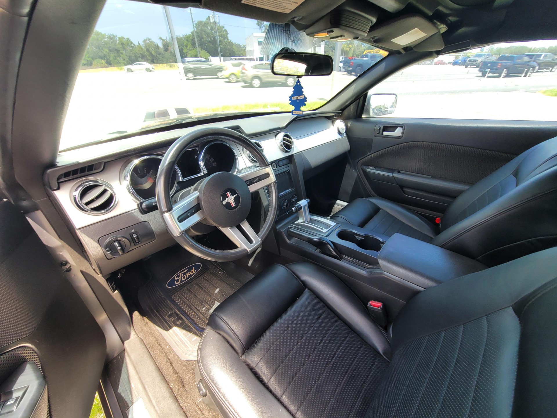 2006 Ford Mustang GT Premium - Photo 9